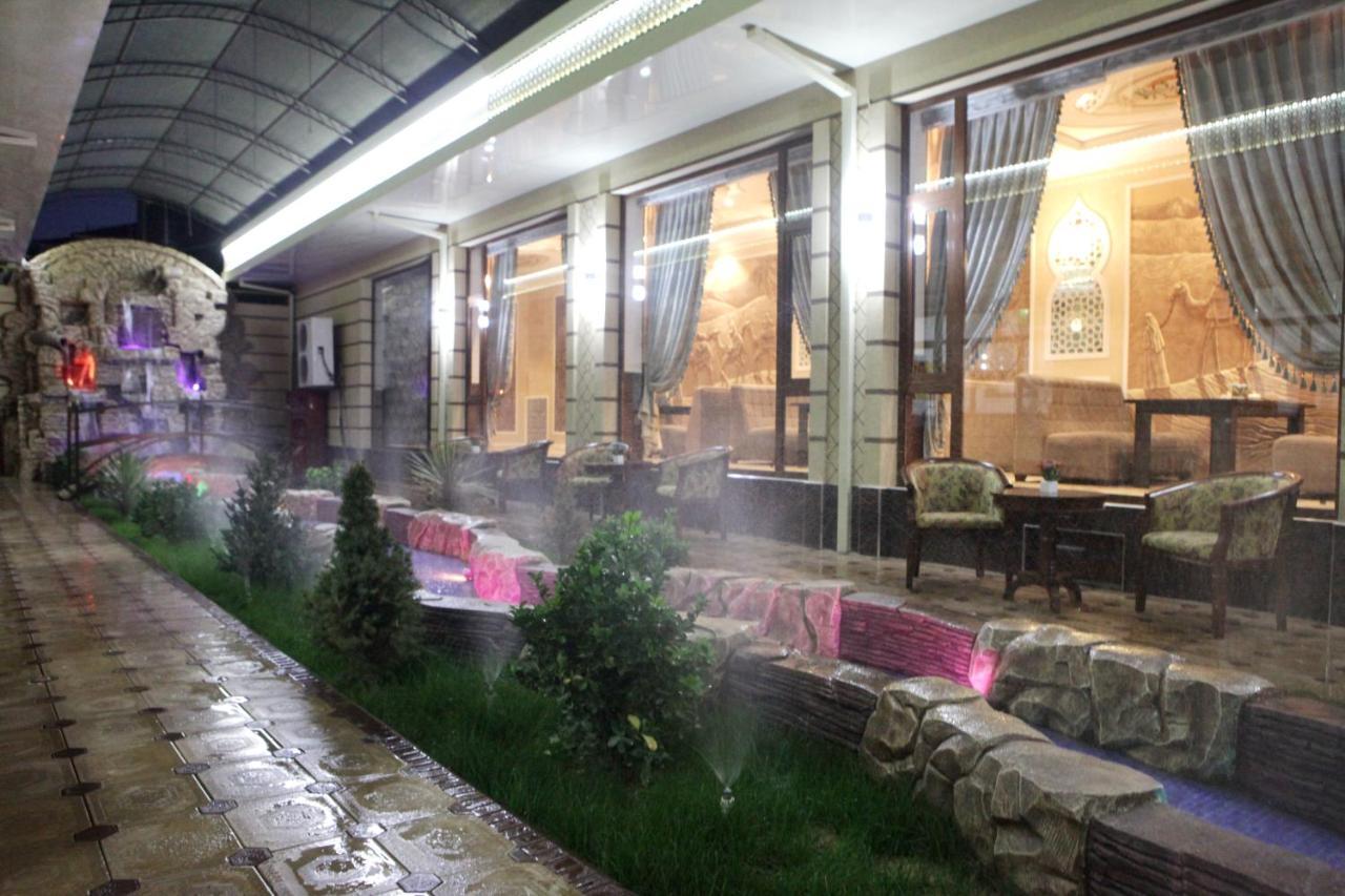Hotel Naxshab Qarshi Ngoại thất bức ảnh