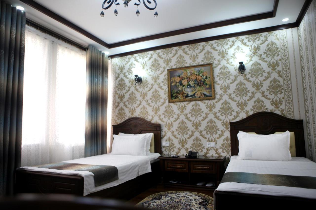 Hotel Naxshab Qarshi Ngoại thất bức ảnh