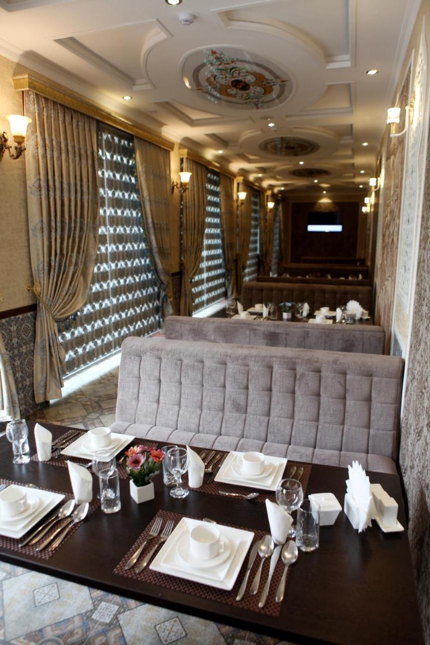 Hotel Naxshab Qarshi Ngoại thất bức ảnh
