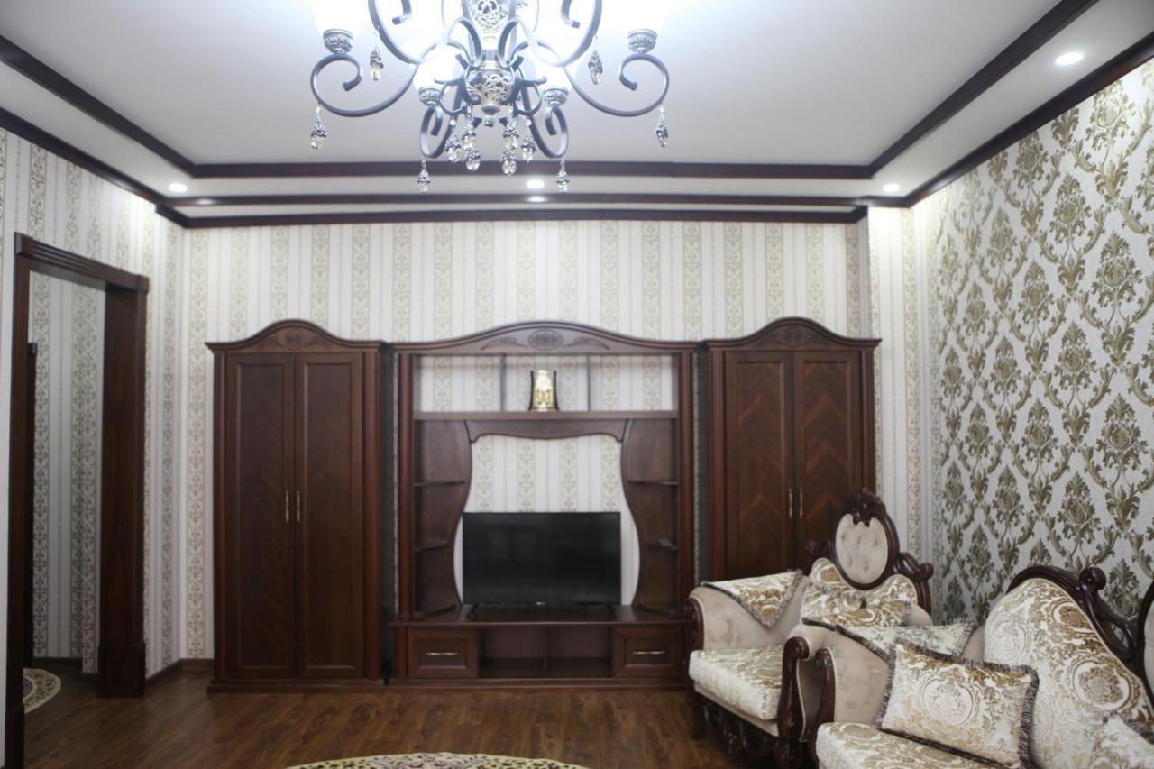 Hotel Naxshab Qarshi Ngoại thất bức ảnh