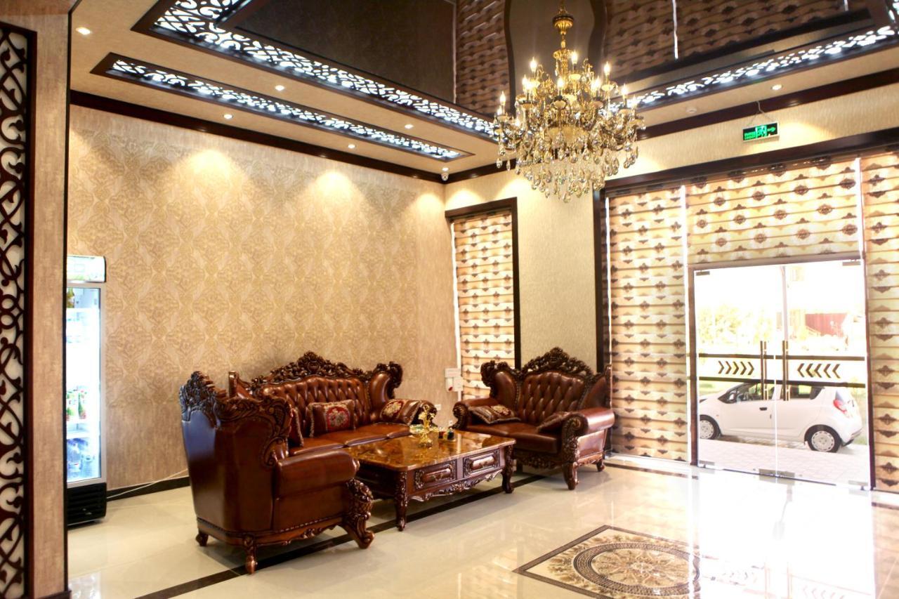 Hotel Naxshab Qarshi Ngoại thất bức ảnh